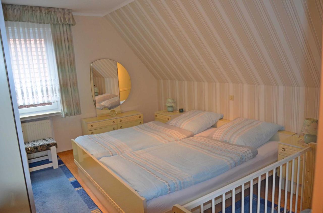Ferienwohnung Kleinhaus, 95008 Rhauderfehn Bagian luar foto